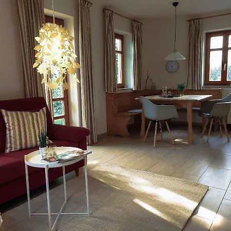 Huttenhof Apartman