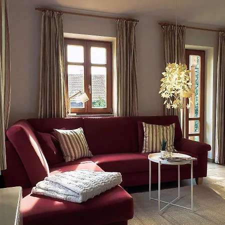 Huttenhof Apartman *